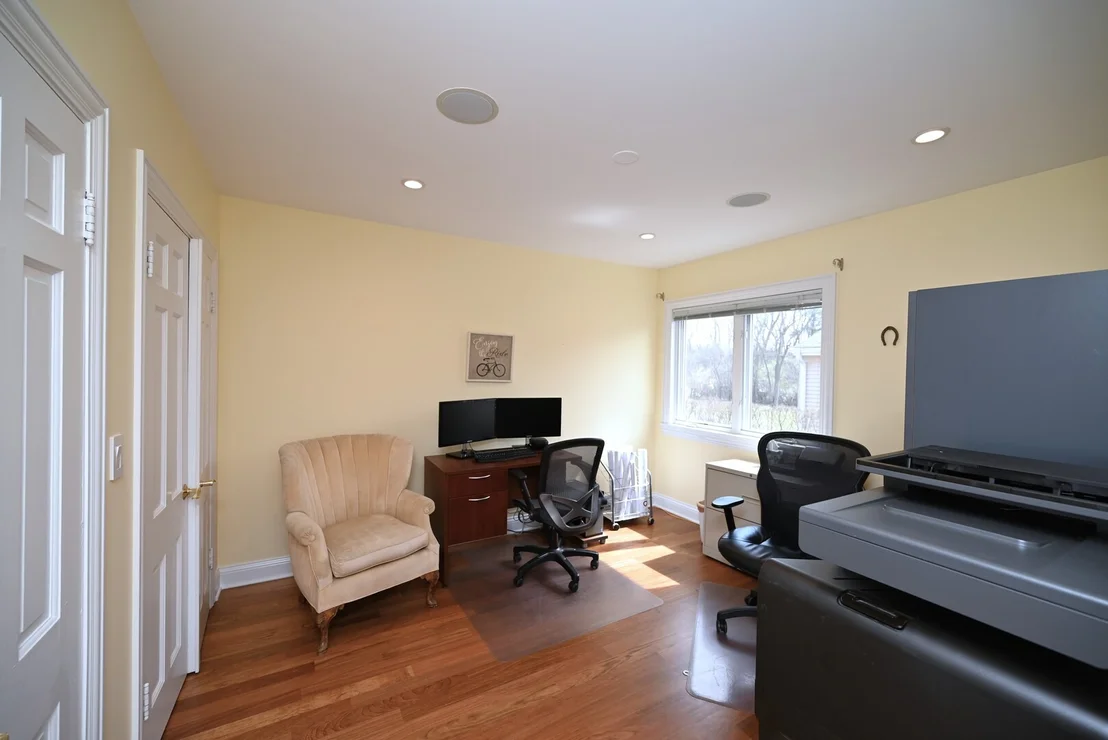 Photo of 175 LAGOON Drive