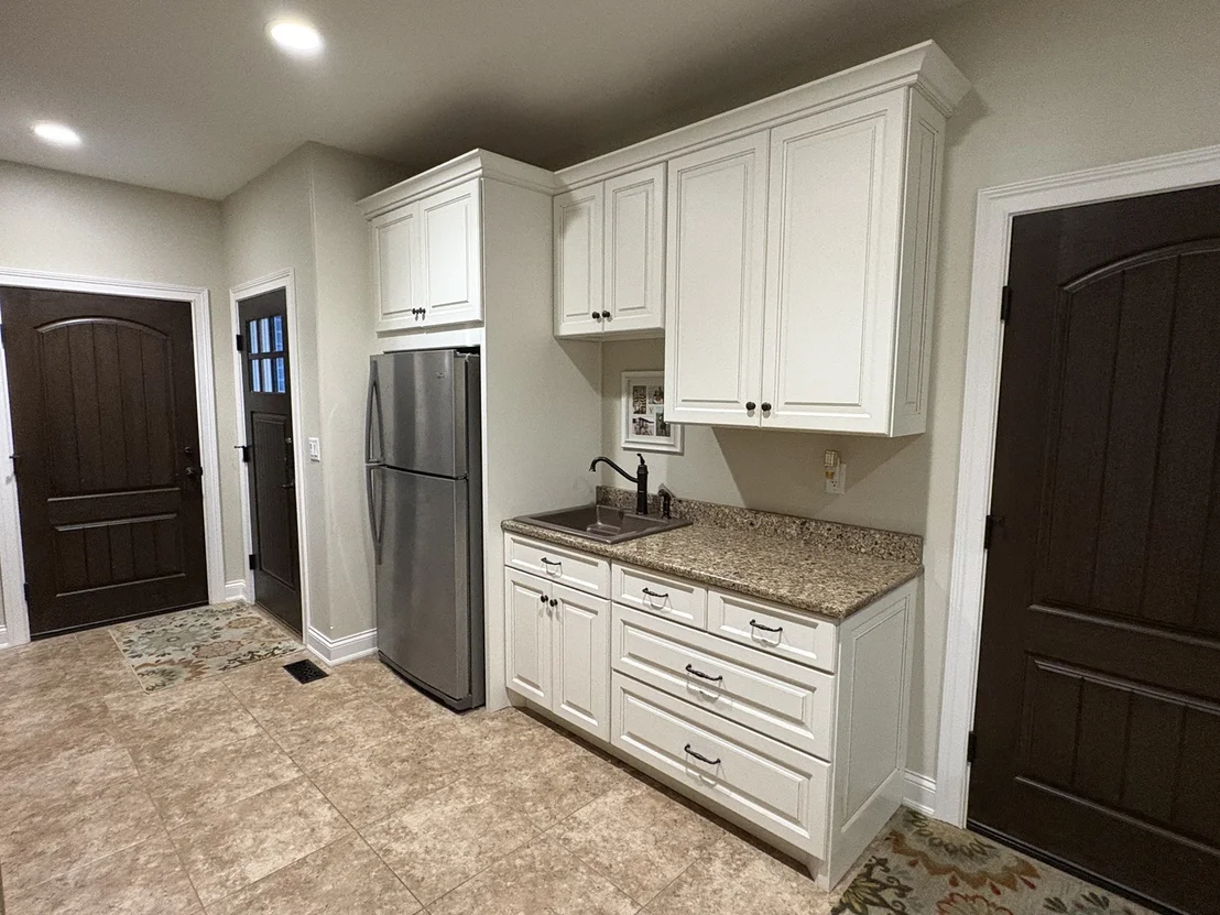 Photo of 1854 W Forestview Drive