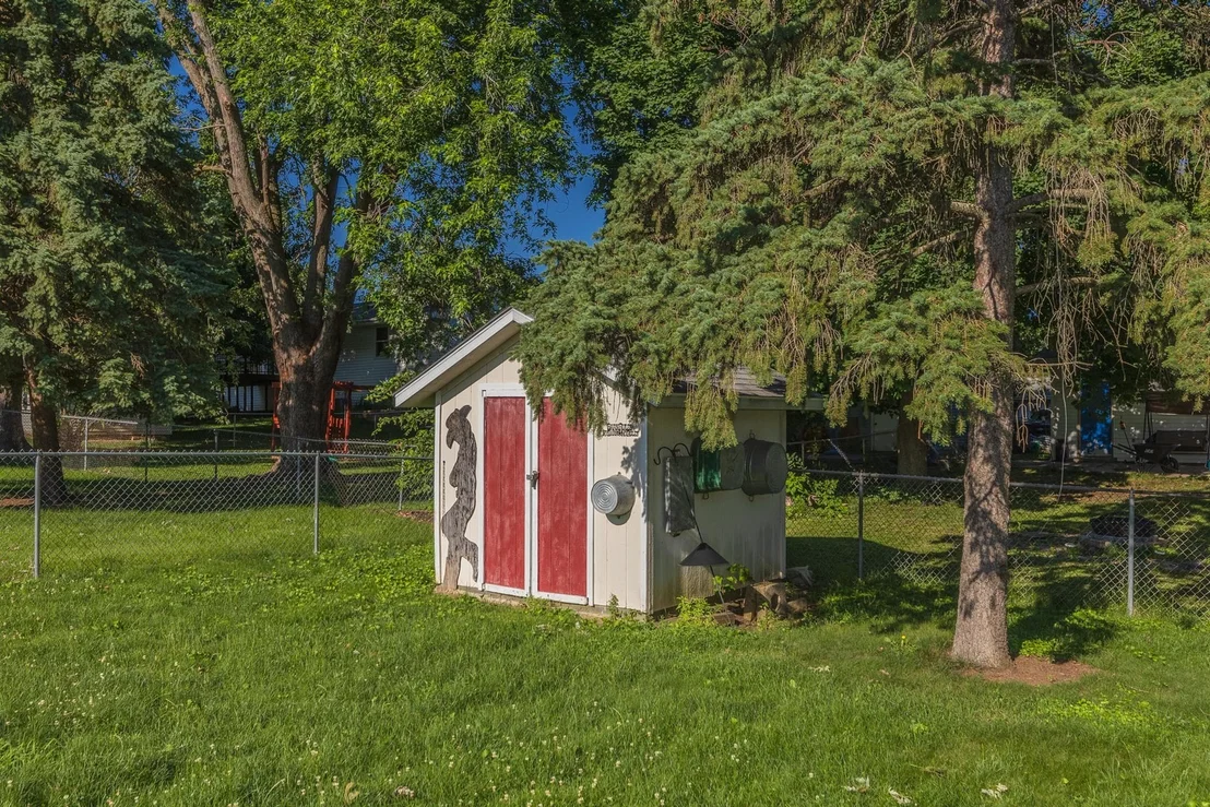 Photo of 703 Lara Road