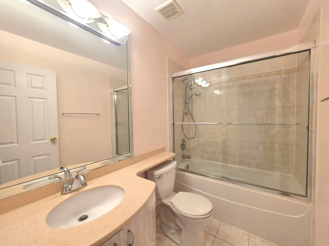 Photo of 703 MALLARD Lane