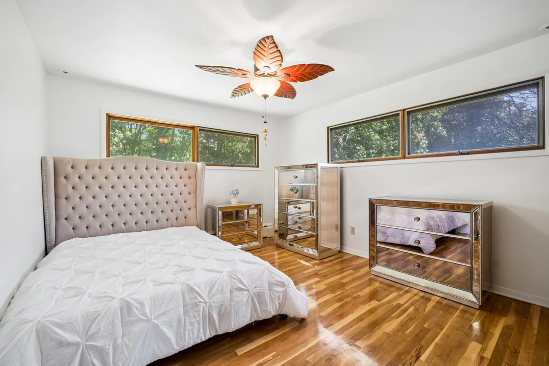 Photo of 1225 Oakdale Drive