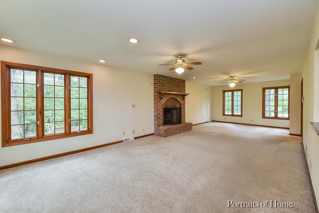Photo of 2N440 Landrose Lane