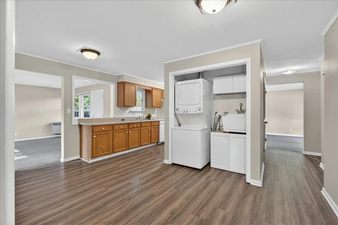 Photo of 3735 Highcrest Road