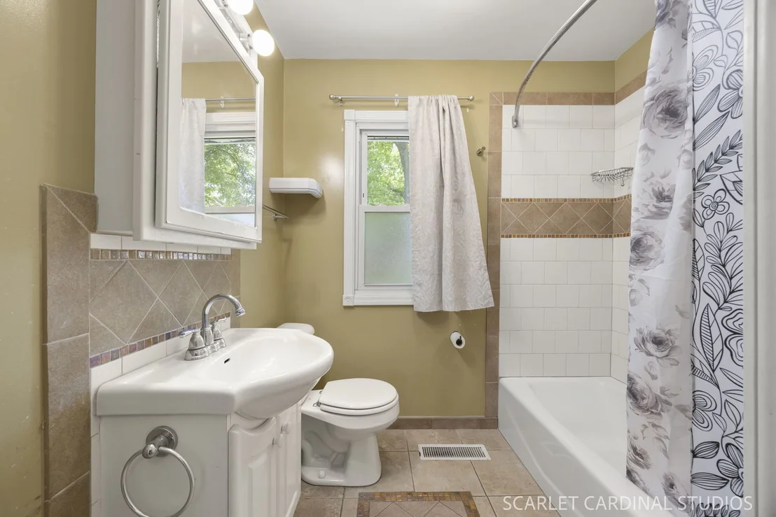 Photo of 1209 Fischer Street