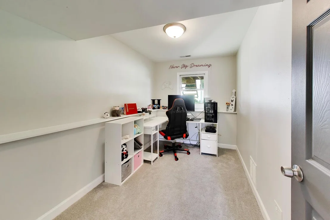 Photo of 5418 Hillside Drive