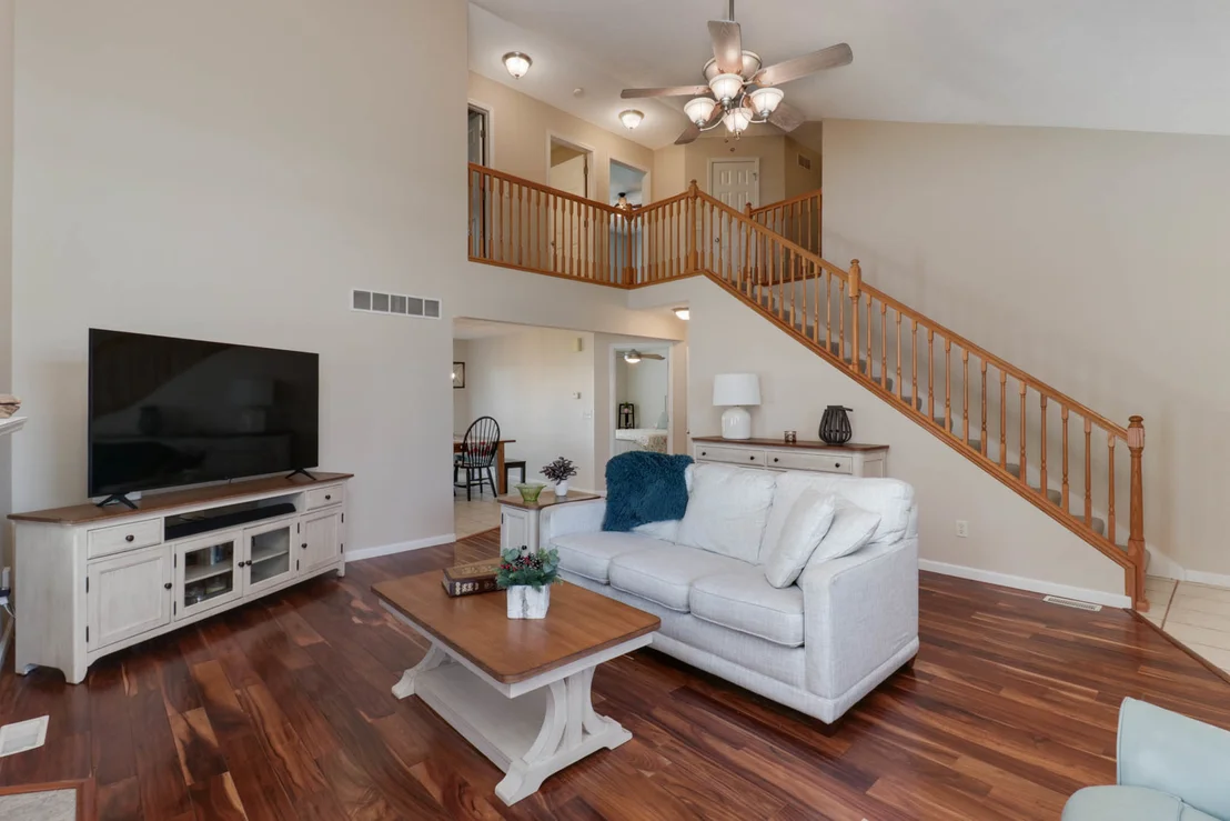Photo of 2975 Benson Lane