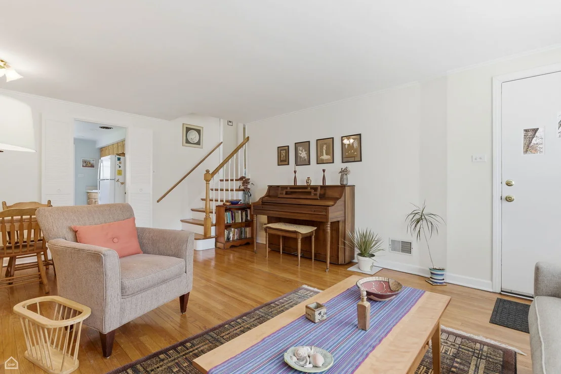 Photo of 414 Barton Avenue