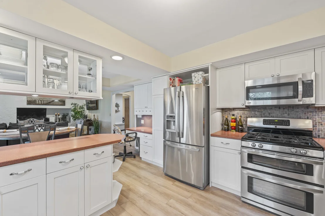 Photo of 2245 Tanglewood Drive