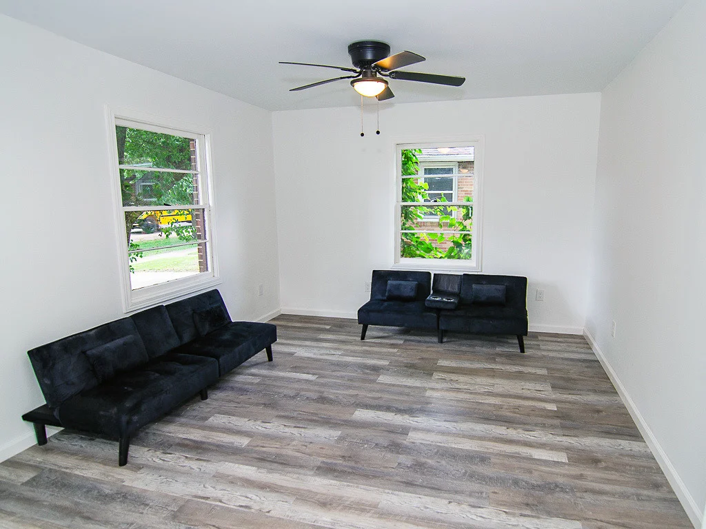 Photo of 3116 Oak Avenue