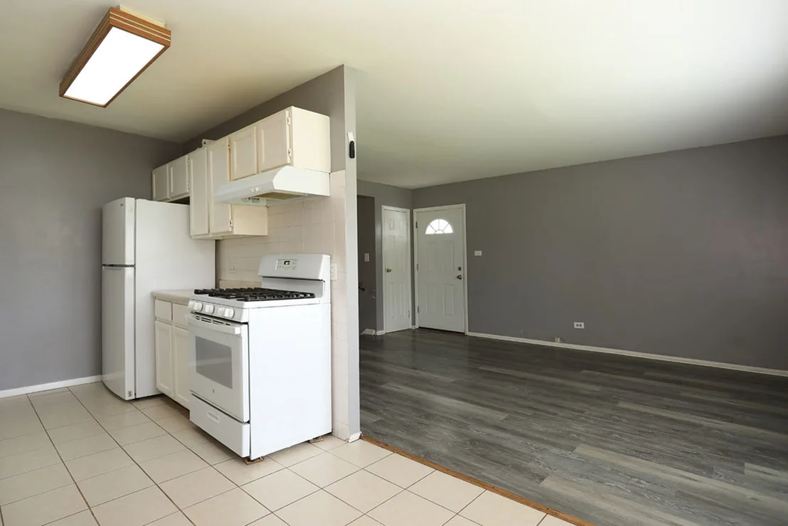 Photo of 240 Grissom Lane