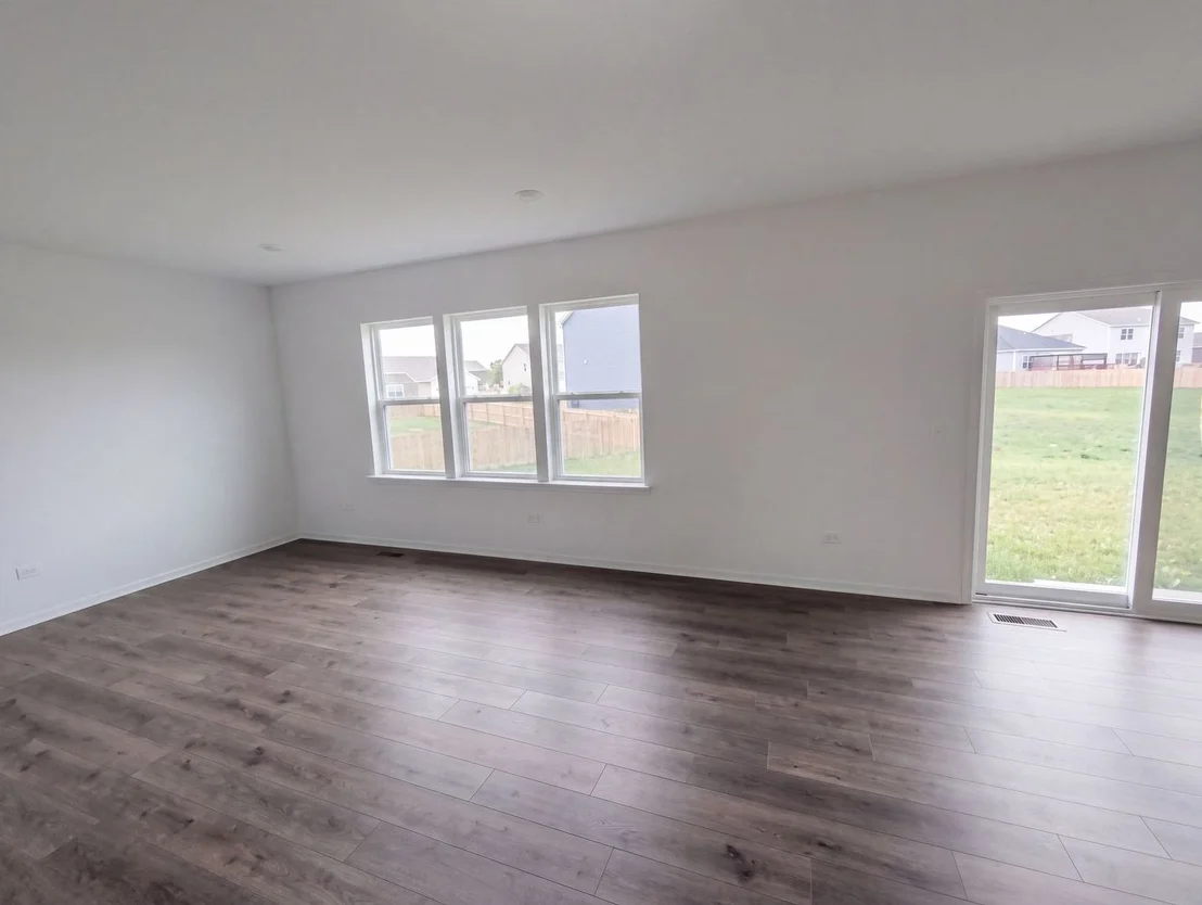 Photo of 418 Fairway Lane