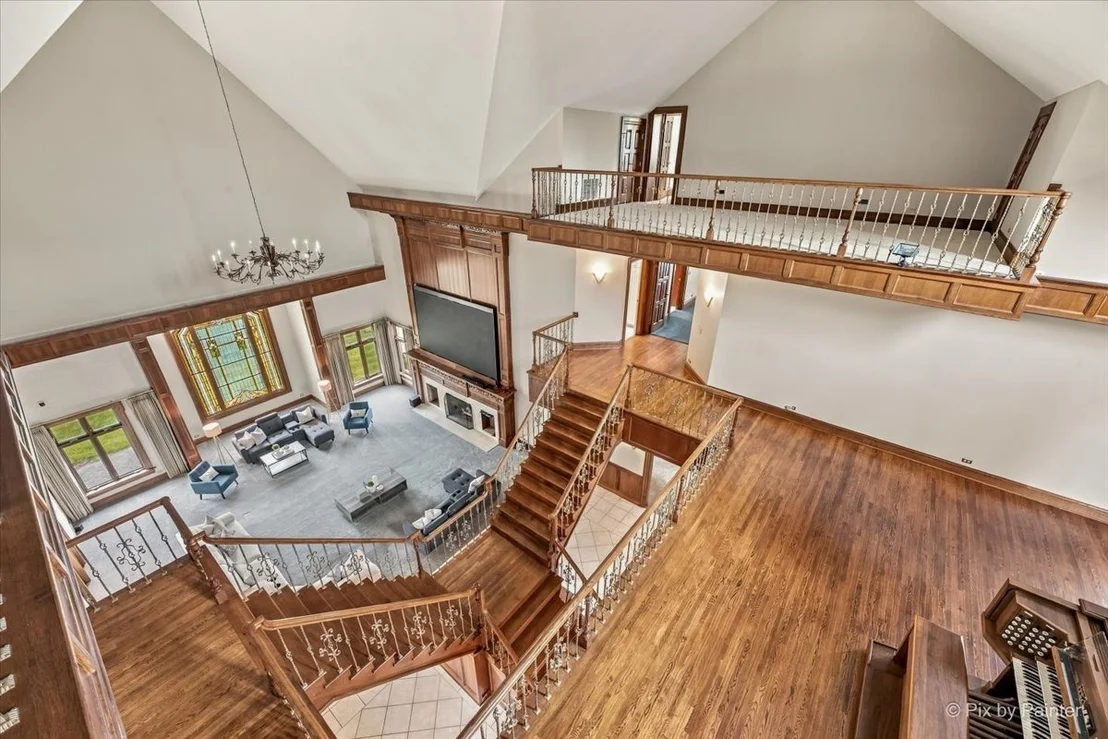 Photo of 5N719 Castle Drive