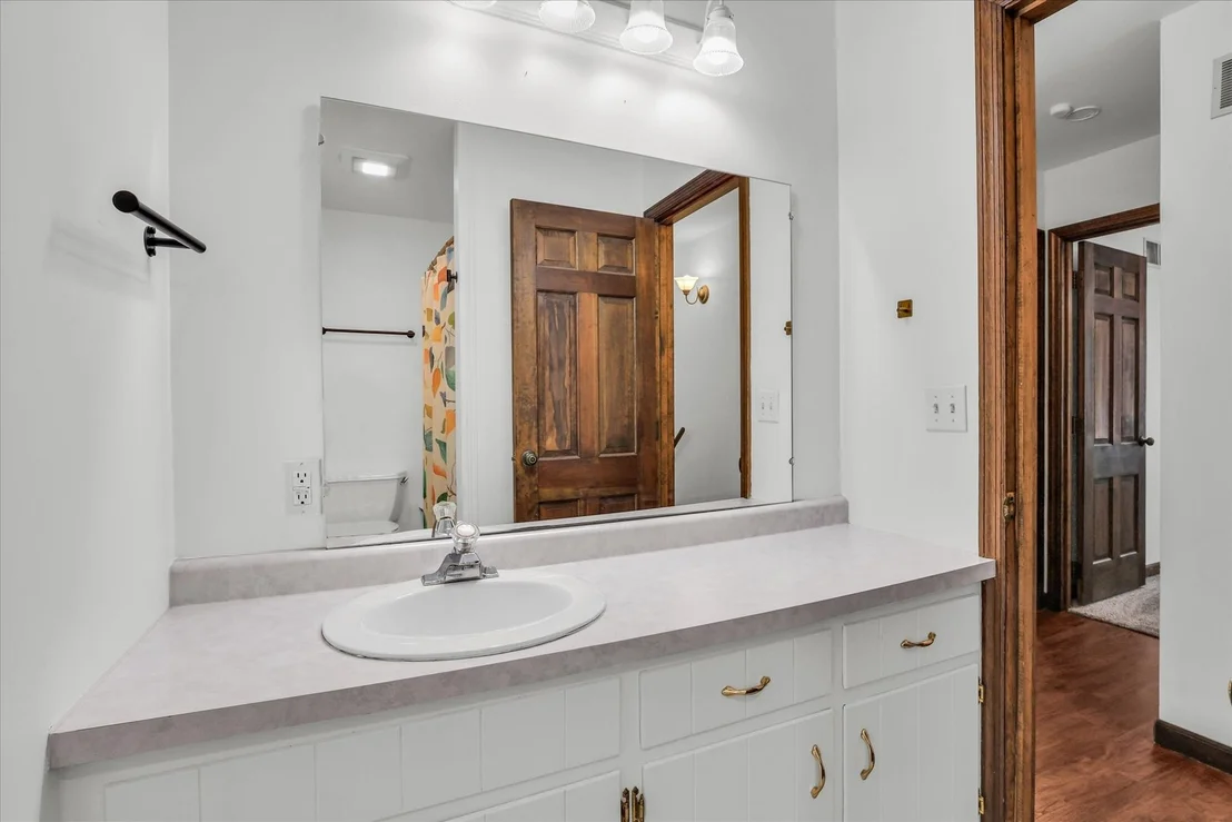 Photo of 715 Cortez Drive