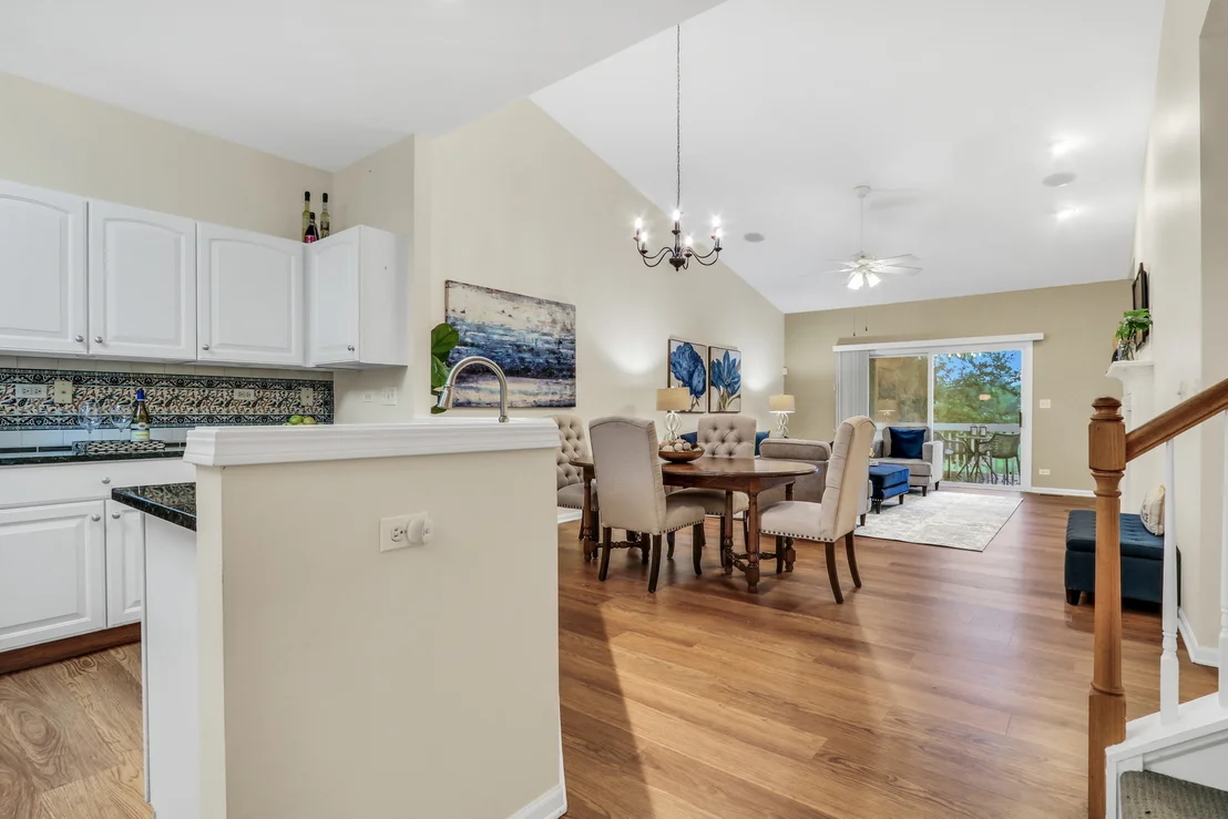 Photo of 2835 Waterfront Avenue