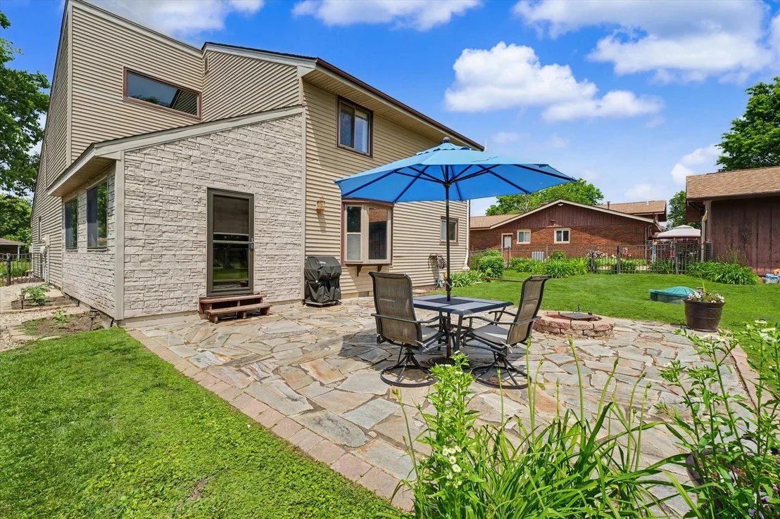 Photo of 1 James Court
