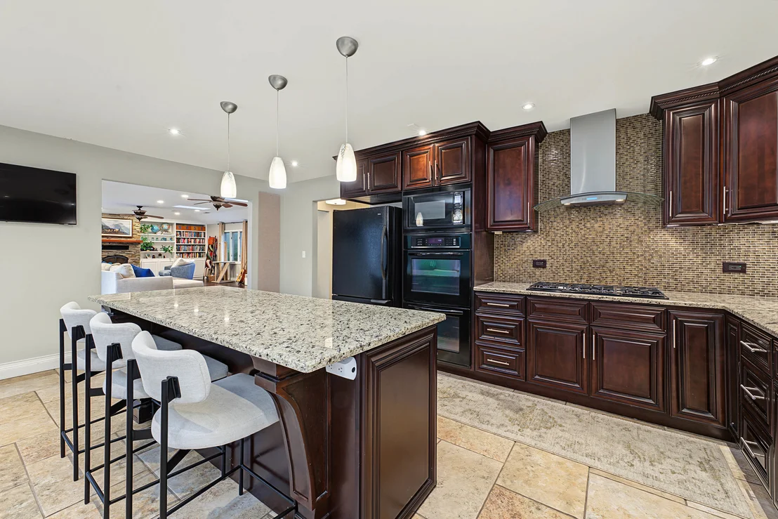 Photo of 19W076 18th Place