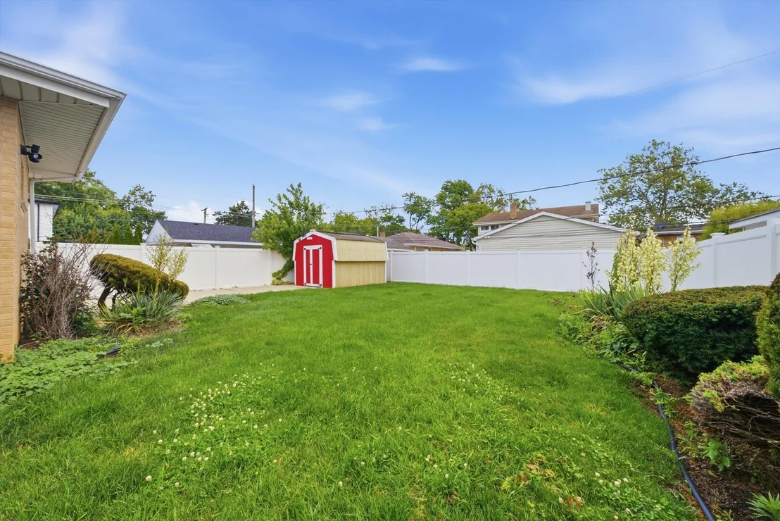 Photo of 10623 WINDSOR Drive
