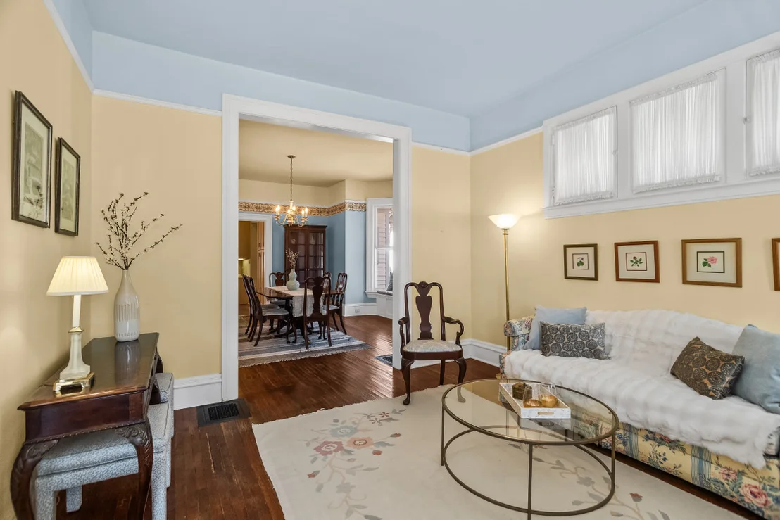 Photo of 2315 Park Place