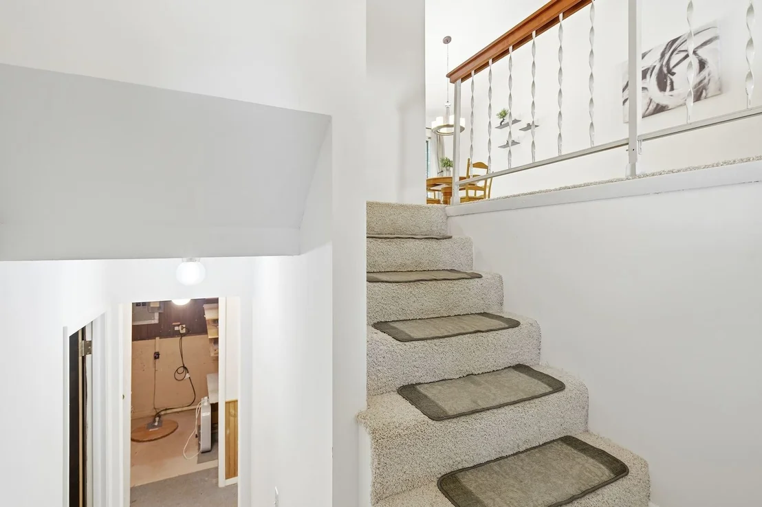 Photo of 218 Cambridge Drive
