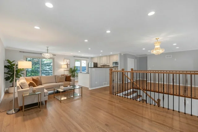 Photo of 112 LILAC Lane