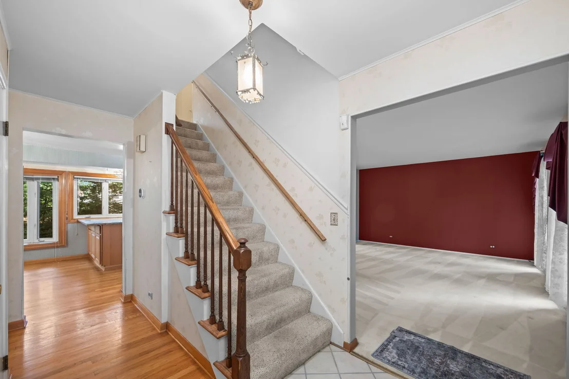 Photo of 321 Ambleside Drive