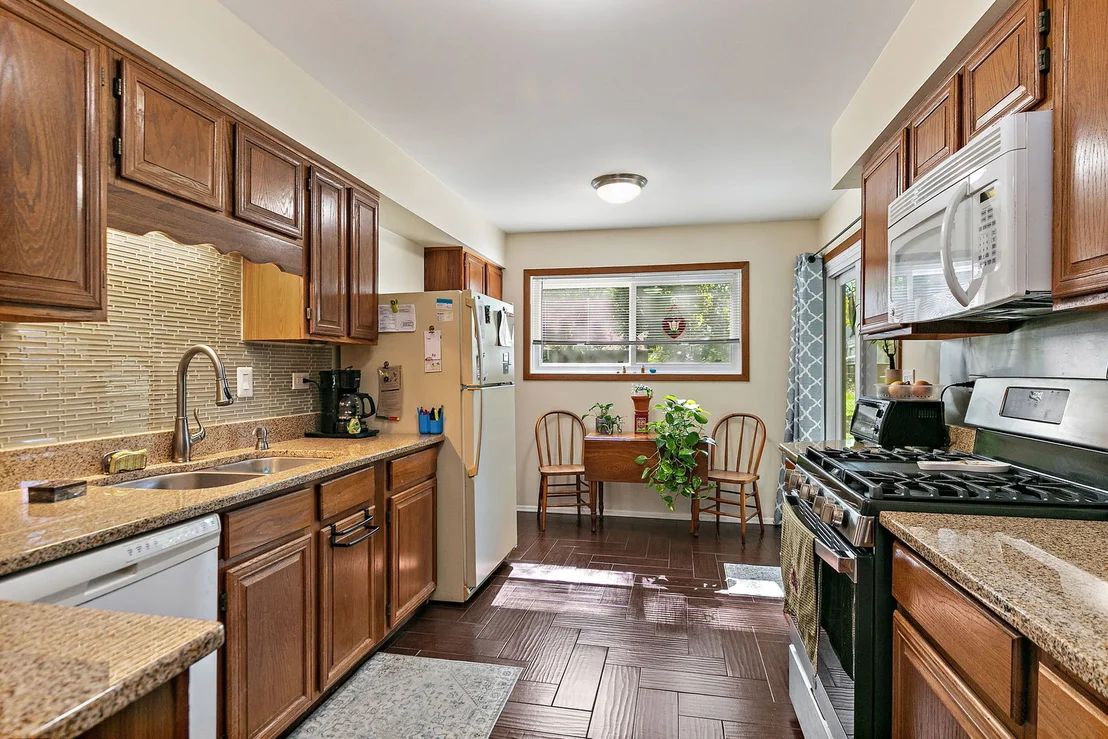 Photo of Unit B at 3 Creekside Circle