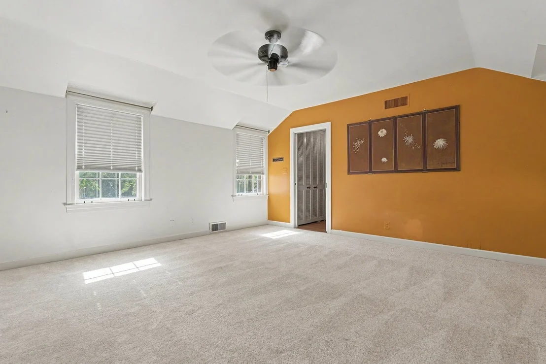 Photo of 319 Timberline Drive