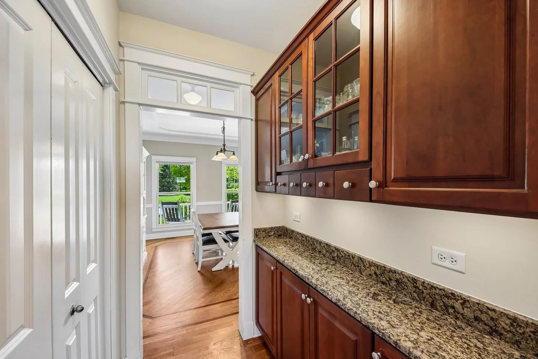 Photo of 834 Citizen Avenue
