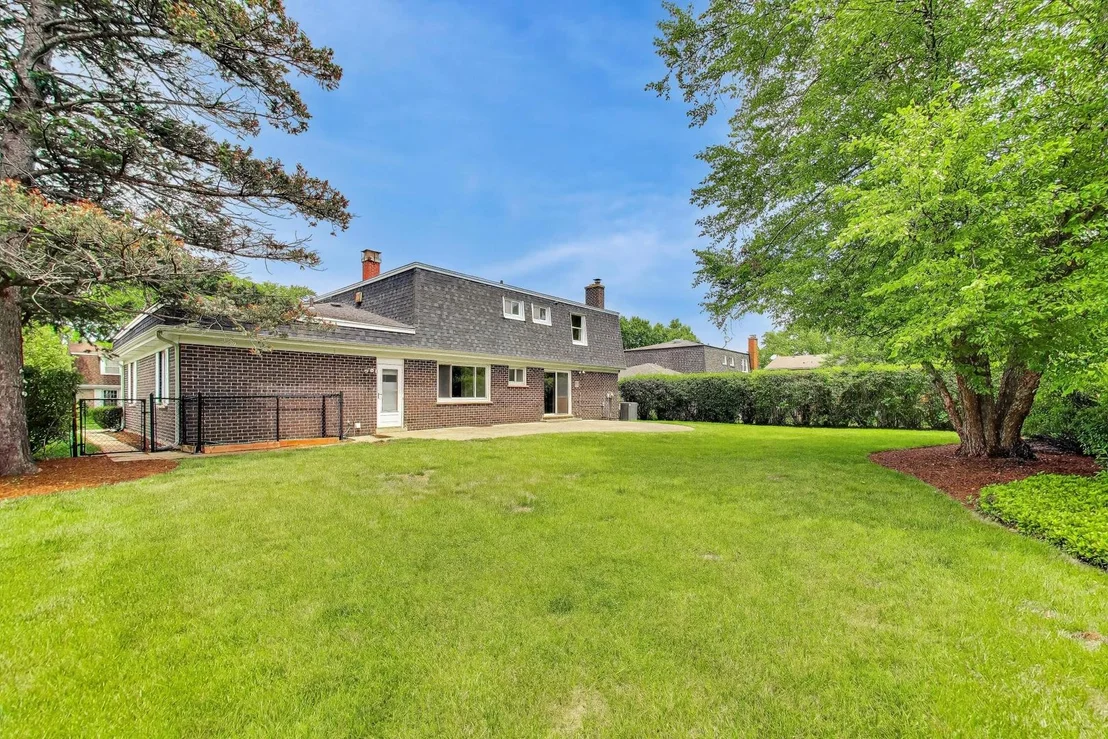 Photo of 1225 Laurel Avenue