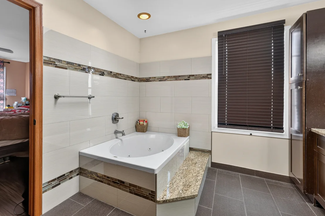 Photo of 1162 HYANNIS Circle