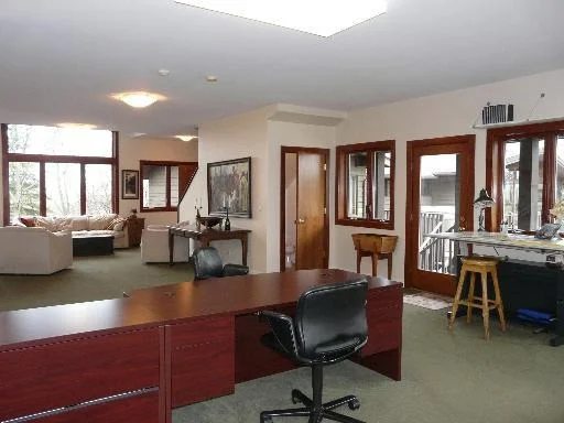 Photo of 1045 Morrison Road