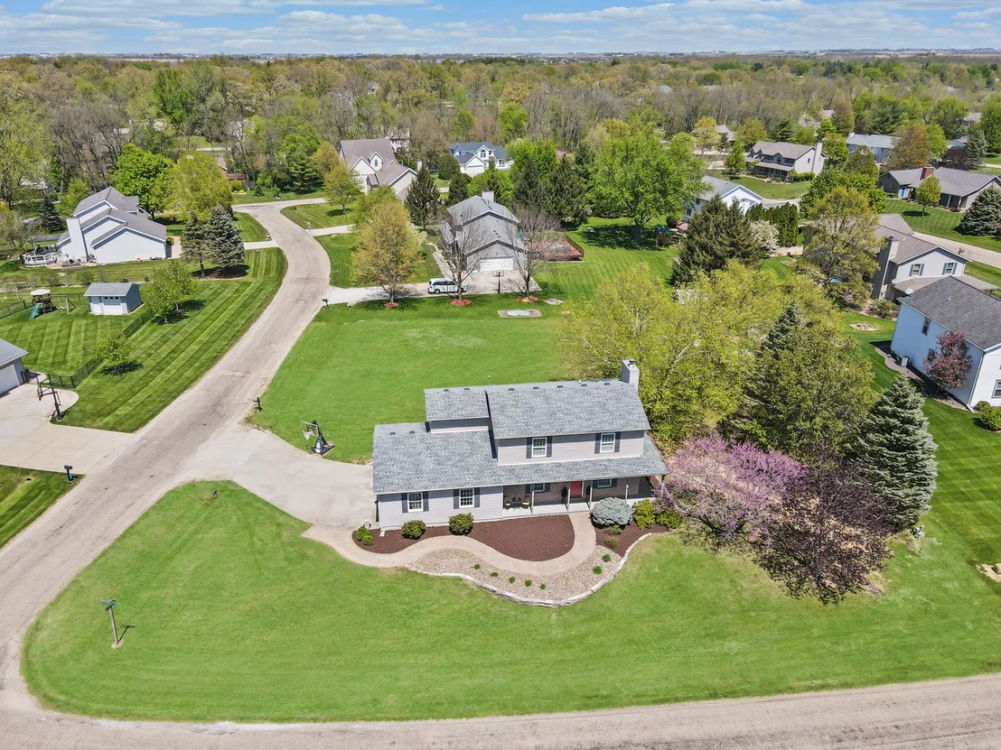 Photo of 9321 Hillcrest Lane