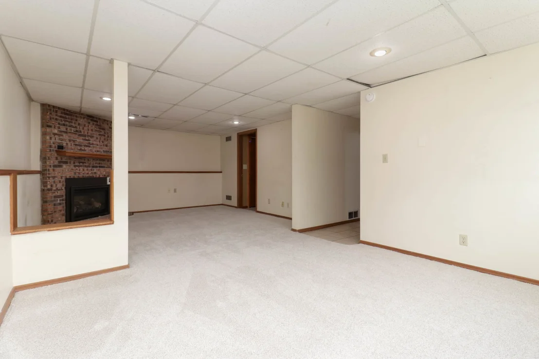 Photo of 4 Moonstone Court