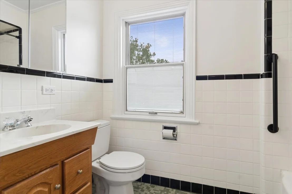 Photo of 138 Park Avenue