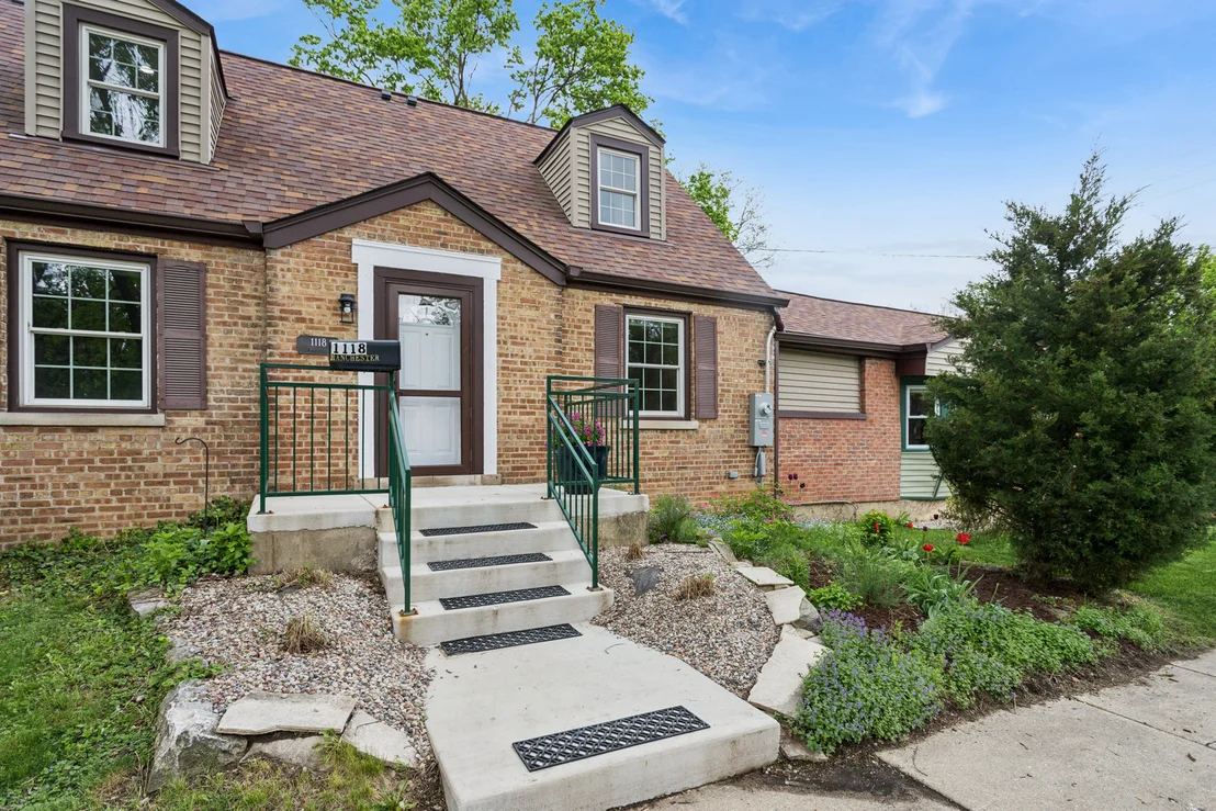 Photo of 1118 Manchester Road