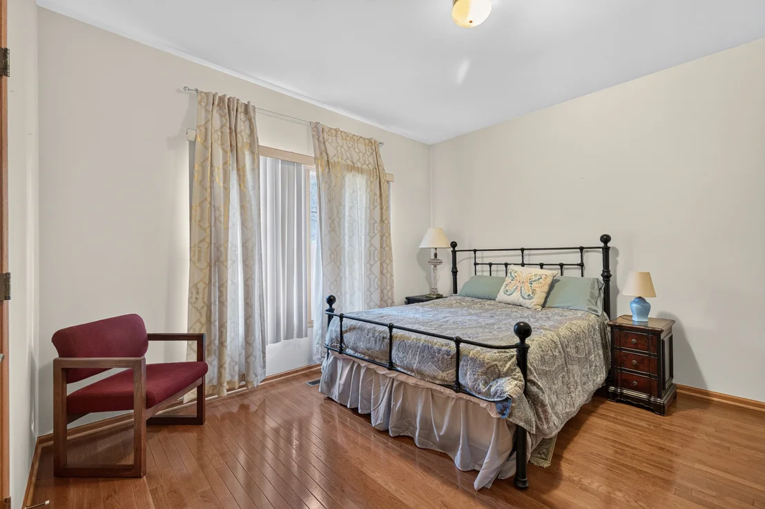 Photo of 3932 Balmoral Court