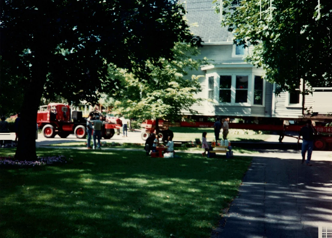 Photo of 589 Vernon Avenue