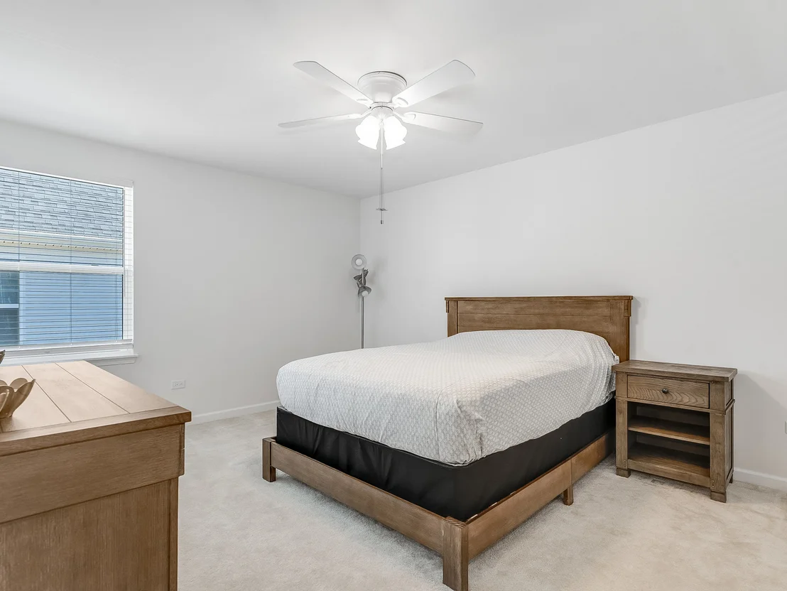 Photo of 2552 Weatherbee Lane