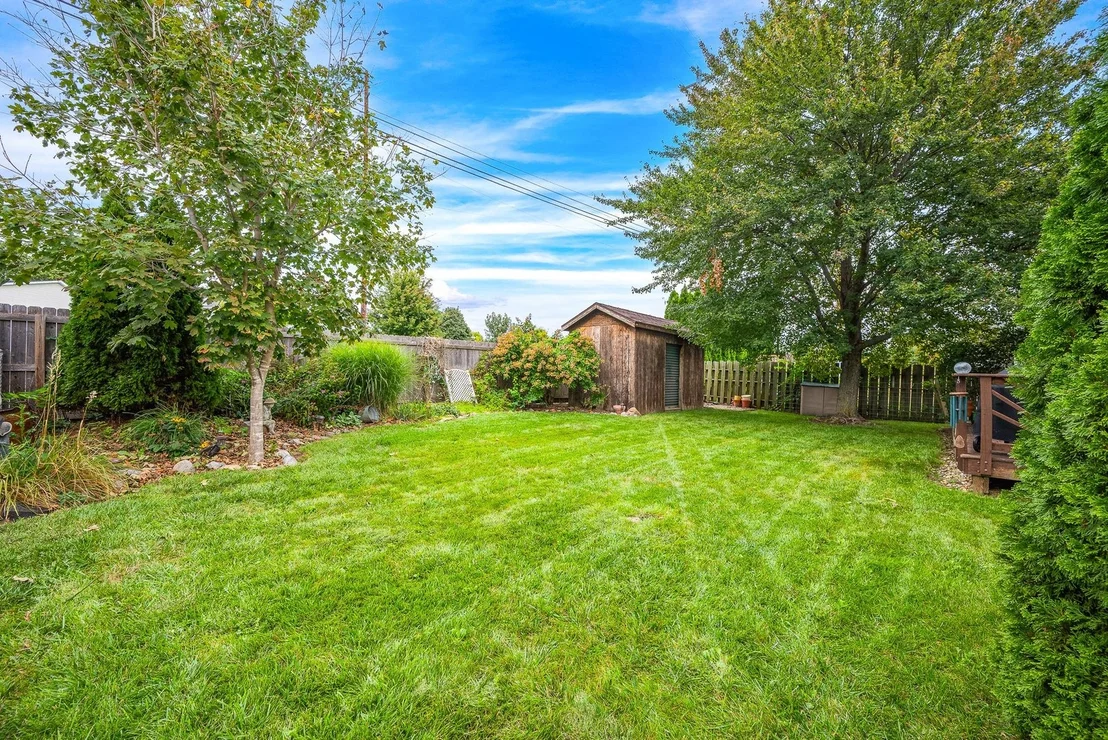 Photo of 302 Carriage Hills Road