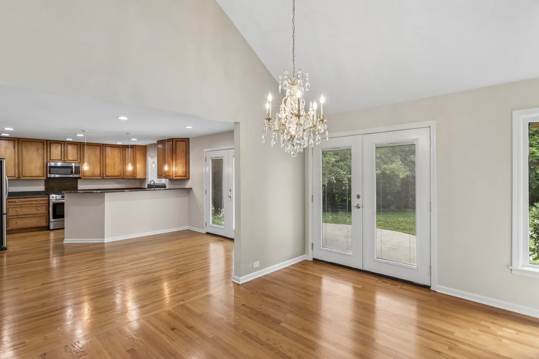 Photo of 356 WINDSOR Lane