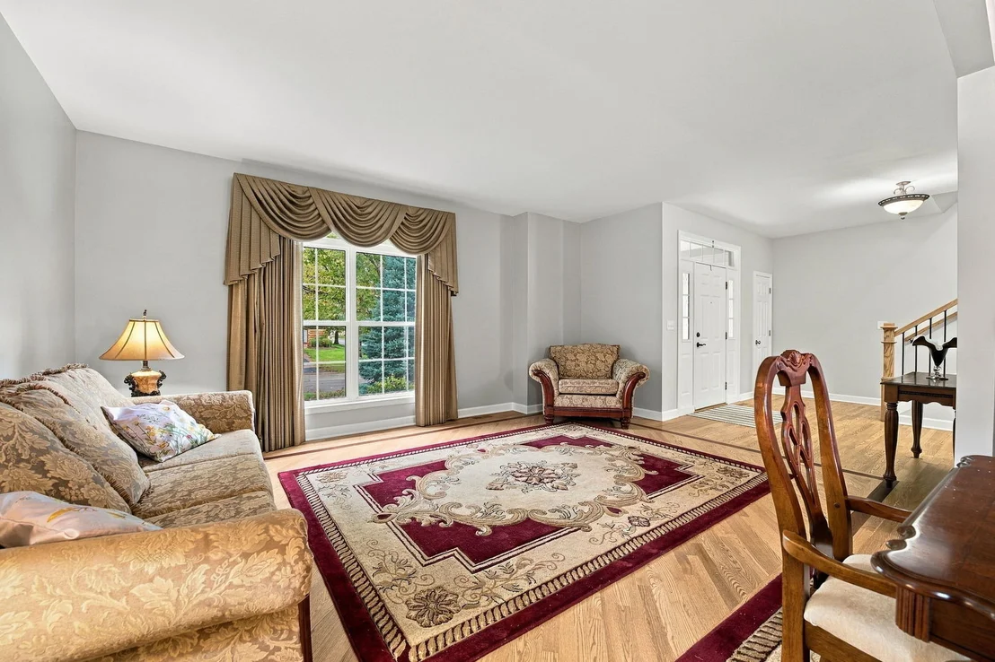 Photo of 304 Edgewood Drive