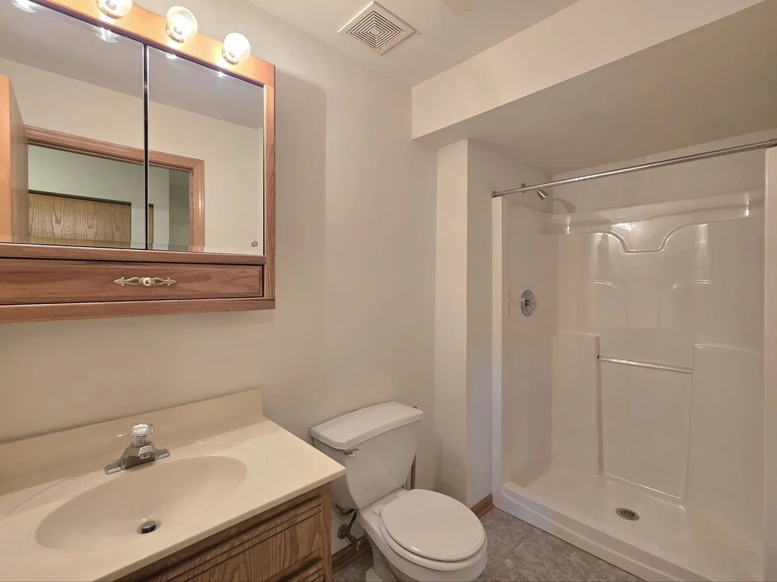 Photo of 473 Kingston Drive