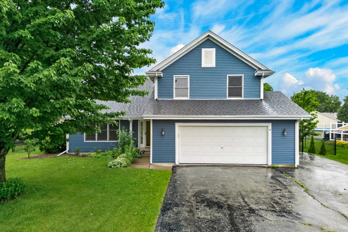 Photo of 8448 Centaur Drive