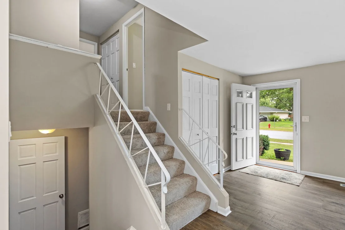 Photo of 321 Desmond Drive