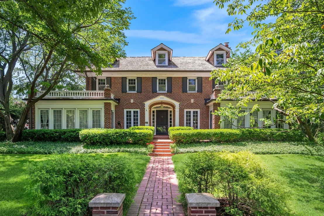 Photo of 500 Maple Street