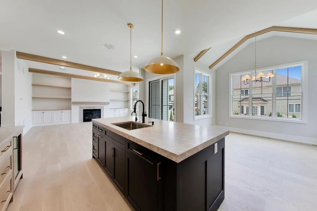 Photo of 787 S Cambridge Avenue