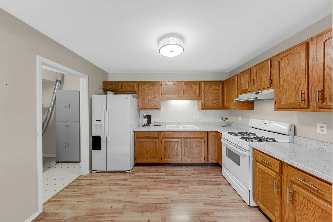 Photo of Unit D at 602 Devonshire Court