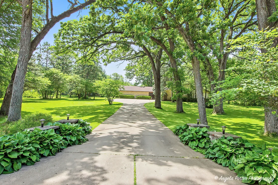 Photo of 4121 Miller Oaks Drive