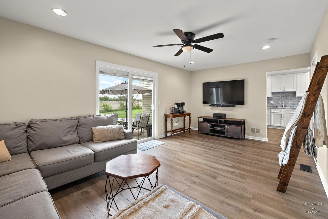 Photo of 5832 Landcaster Circle