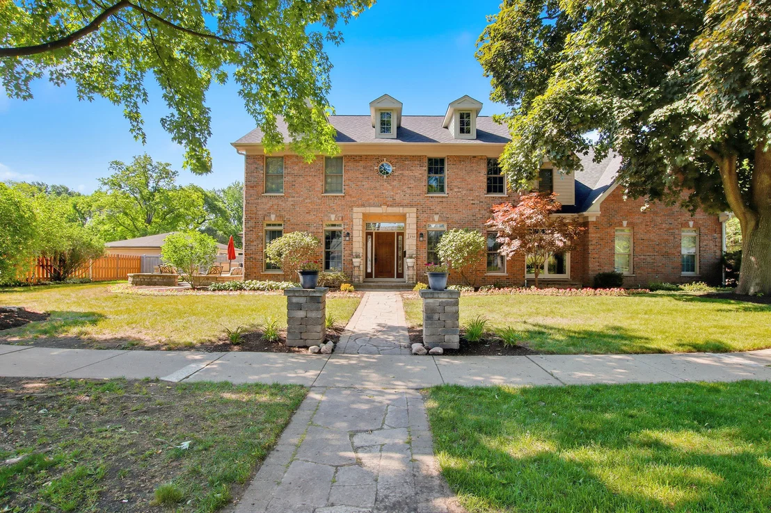 Photo of 2341 Catherine Street